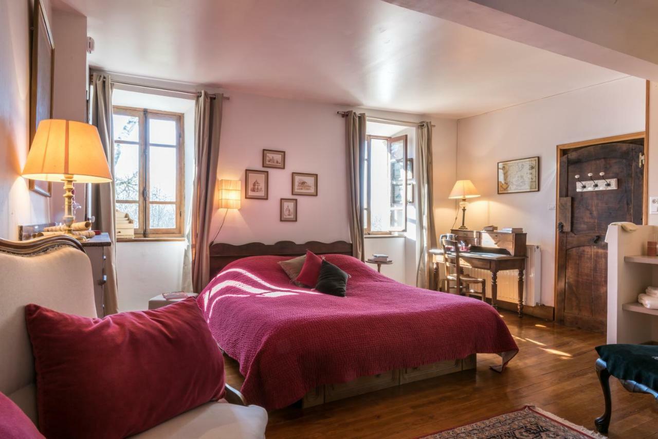 Haras Picard Du Sant Bed and Breakfast Lasserre  Buitenkant foto