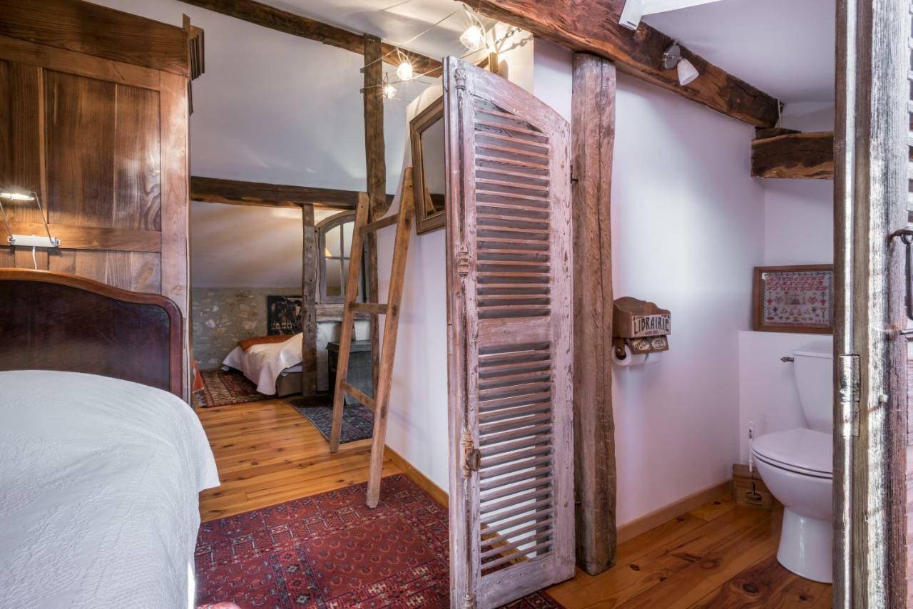 Haras Picard Du Sant Bed and Breakfast Lasserre  Buitenkant foto